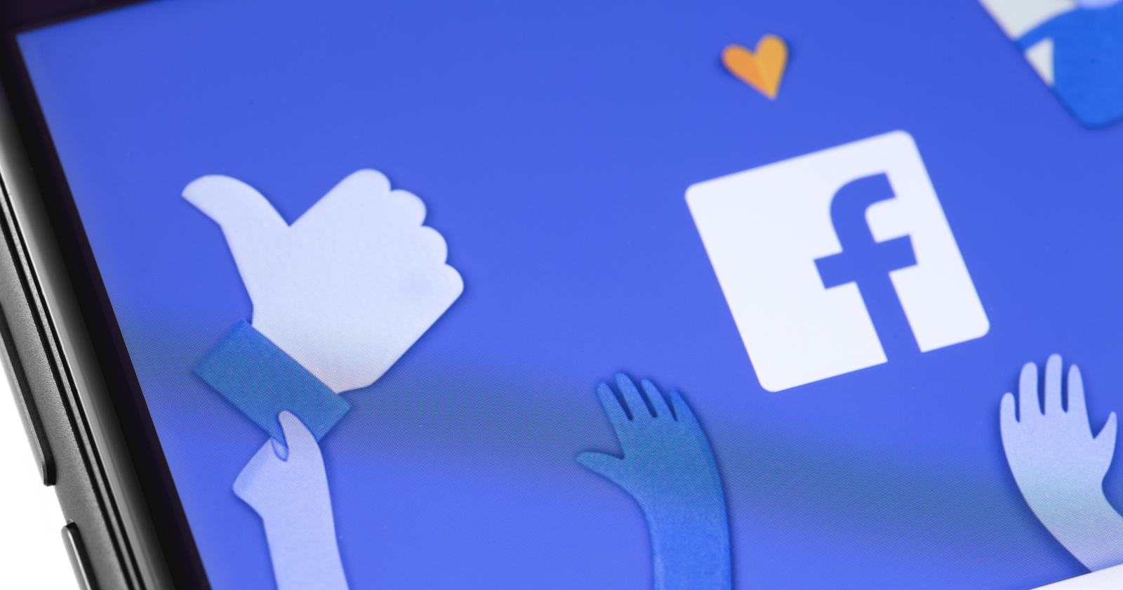 Facebook Group vs. Facebook Page: What’s Better for Your Brand?