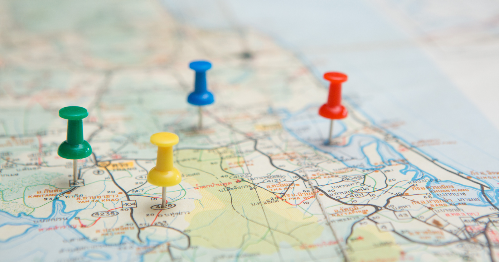 Global vs. Local Websites: Which Is Right For You?