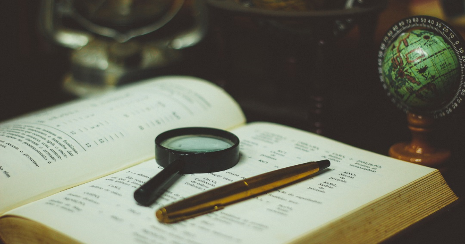 How to Mine the SERPs for SEO, Content & Customer Insights