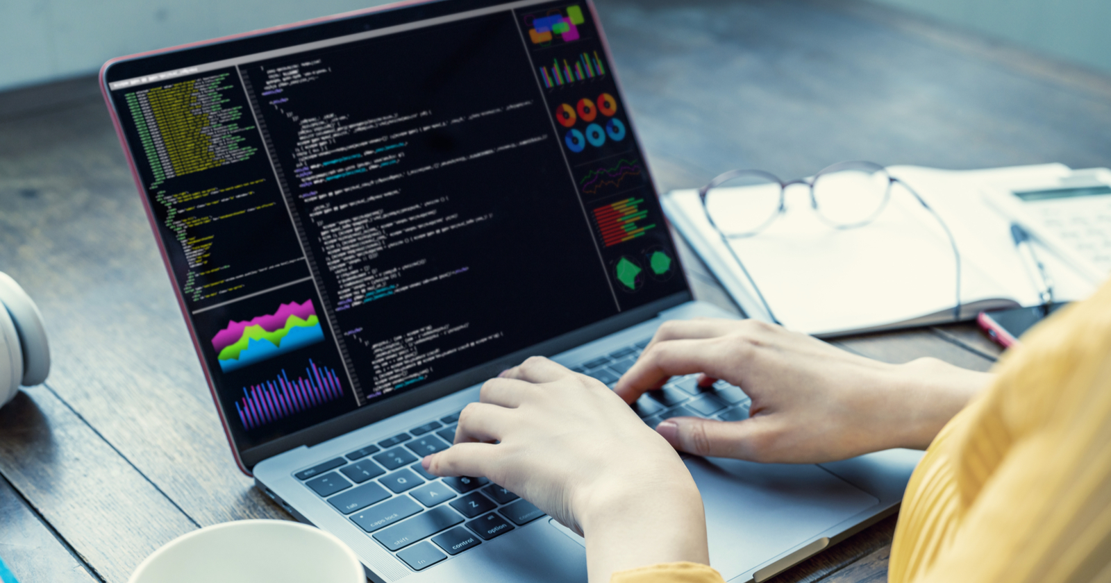 How to Use Python to Parse & Pivot Server Log Files for SEO